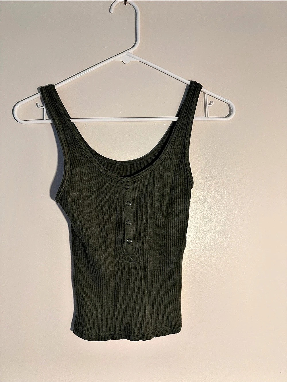 Brandy Melville Ribbed Button Front Tank Top in Green Size XS NWT